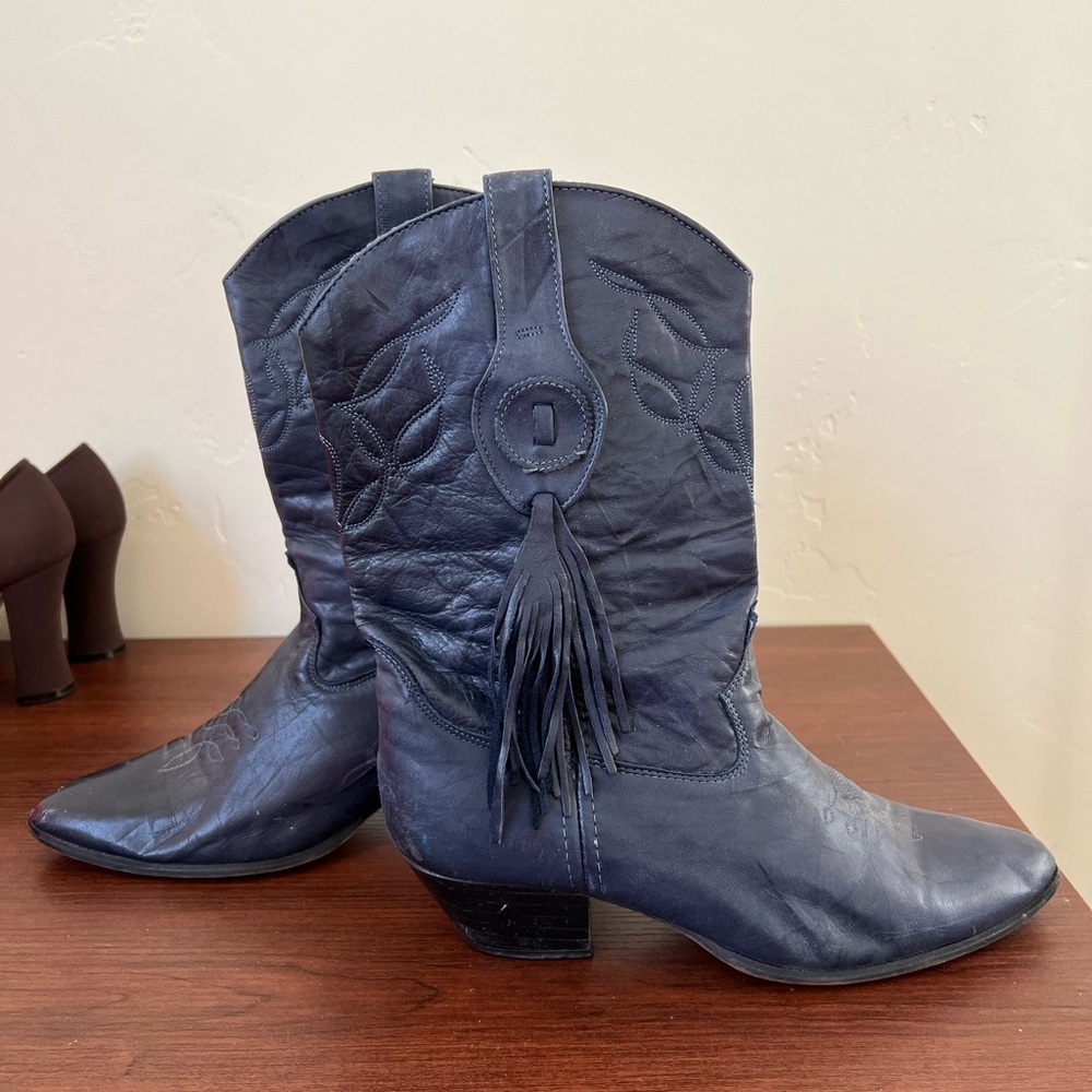 Laredo Women's Navy Heeled Boots